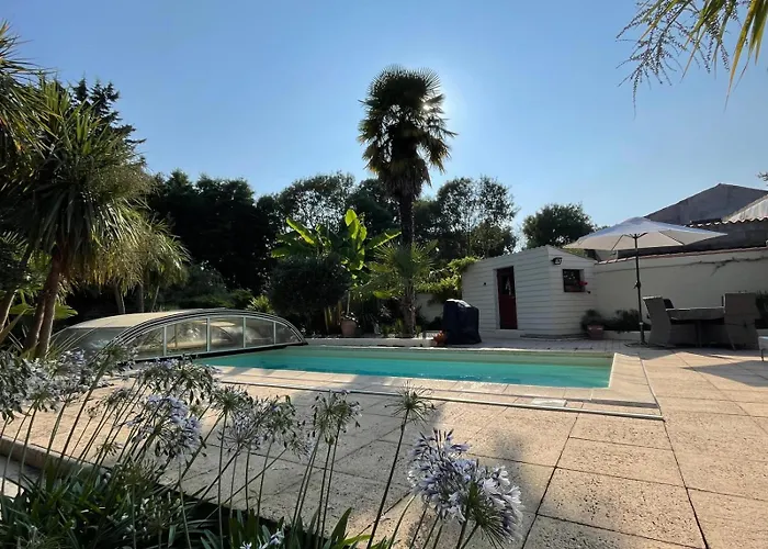 Сasa de vacaciones La Petite Logne - Avec Piscine